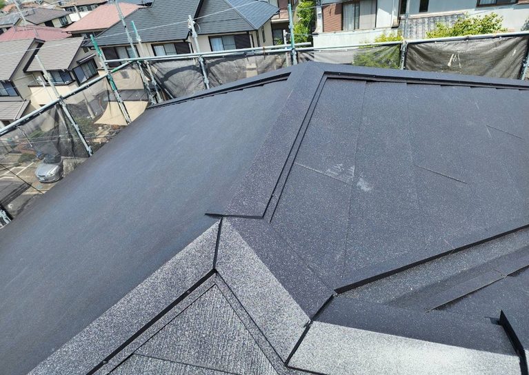 夏は涼しく冬は暖かい！ガルテクトの人気の色で快適な住まいへ